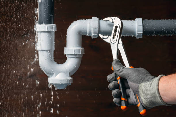 Professional Pipe Repair technician working in Courtland, AL
